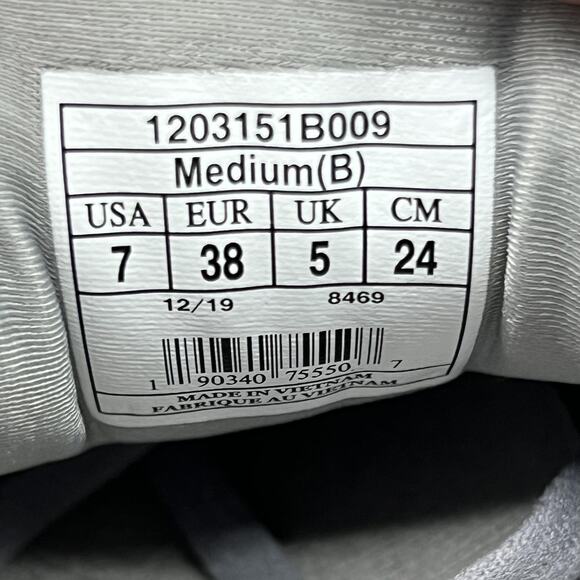 Brooks Ariel 20 Running Shoes Women Size 7 B Gray Comfort Cushion Low Sneakers - Picture 8 of 8